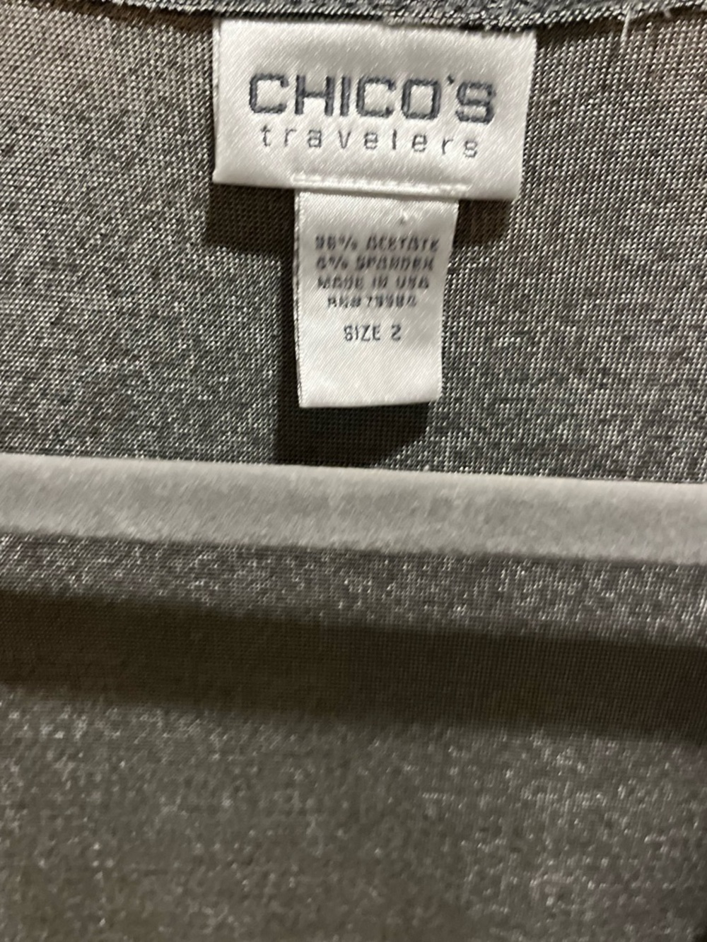 21. WOMENS CHICO’S TRAVELERS 2/L DETAIL TOP - Picture 2 of 5